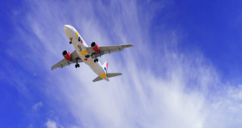 Resurgence of Chinese tourists saves Korean economy