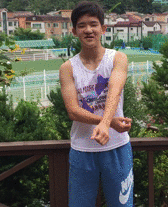 Daniel Kim (11)