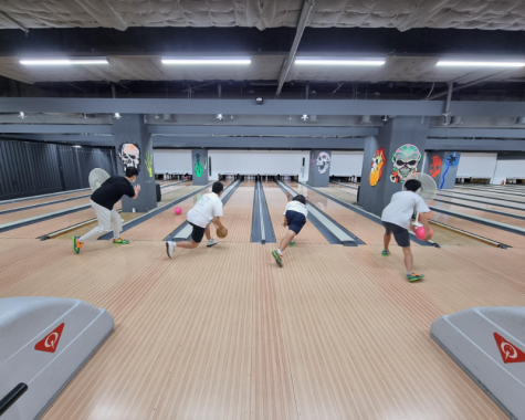 ASR students go bowling at Garden 5 Spin Bowling