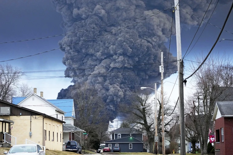 Largest+chemical+disaster+in+history+afflicts+East+Palestine+Ohio
