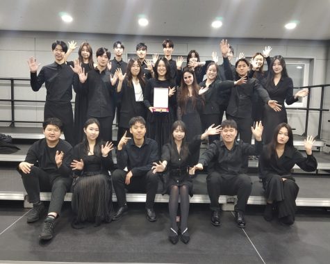 On Feb. 28, SIS Ambassadors participated in the KAIAC choir festival at Gyeonggi Suwon International School (GSIS) to compete against other school choirs. (photo credit: Lesley Scott)