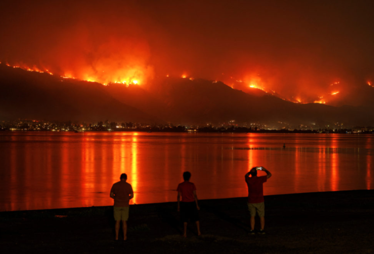 The spread of Southern California wildfires